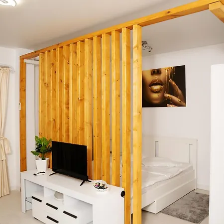 Unirii Urban Cozy With Private Parking Bukareszt