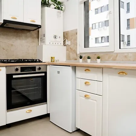 דירה Unirii Urban Cozy With Private Parking בוקרשט